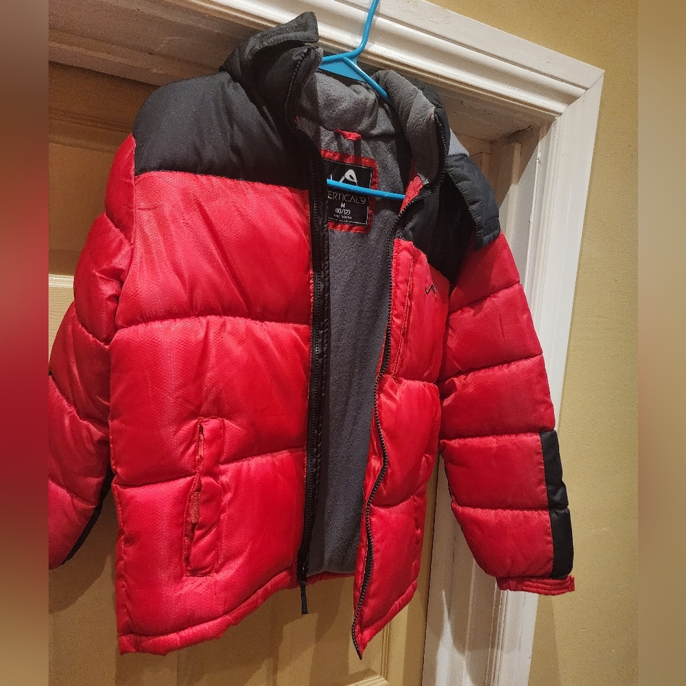 Boys Vertical'9 Jacket Size